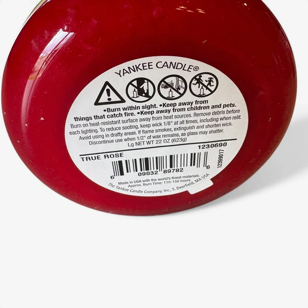 Yankee Candle Retired Fragrance True Rose Large Jar Candle 22‎ oz Red